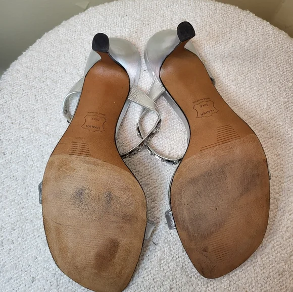 Stuart Weitzman Elegant Silver Rinestone Strappy Women's Heels - Picture 13 of 14